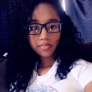 Meet your Posher, Jerrica